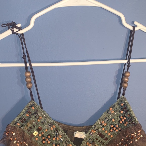 Cute brown Dress with beadwork size Medium - Picture 9 of 16